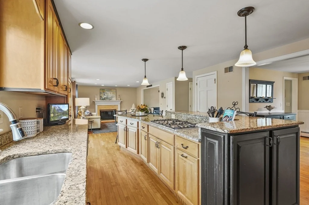 Photo of 19 Wachusett Circle