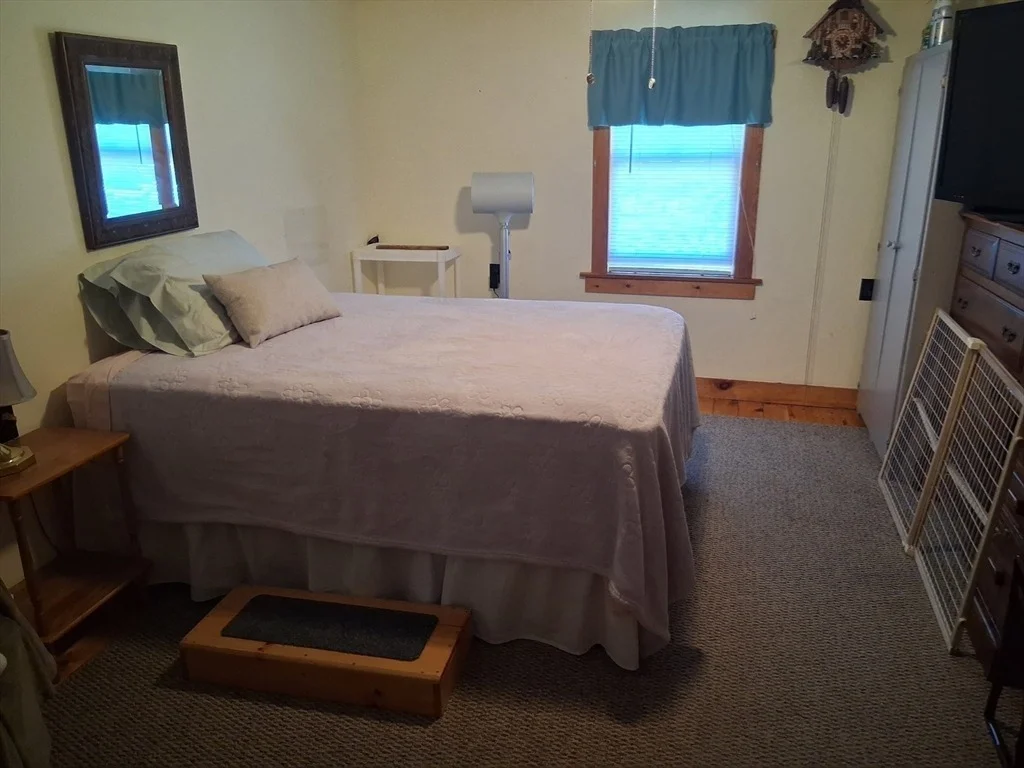 Photo of 465 Tully Rd