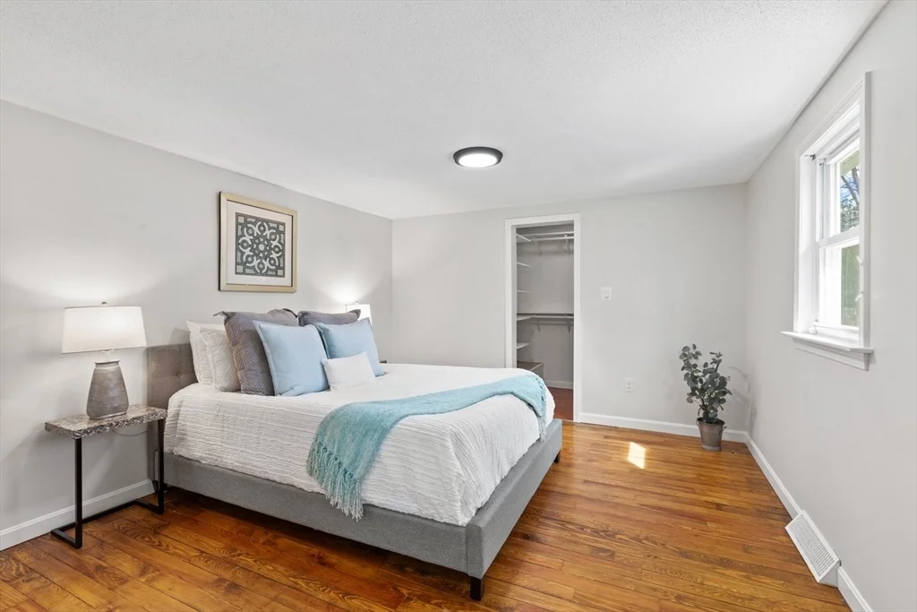 Photo of 55 Oak St