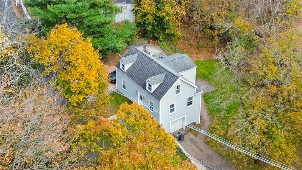 Photo of 322 Central St