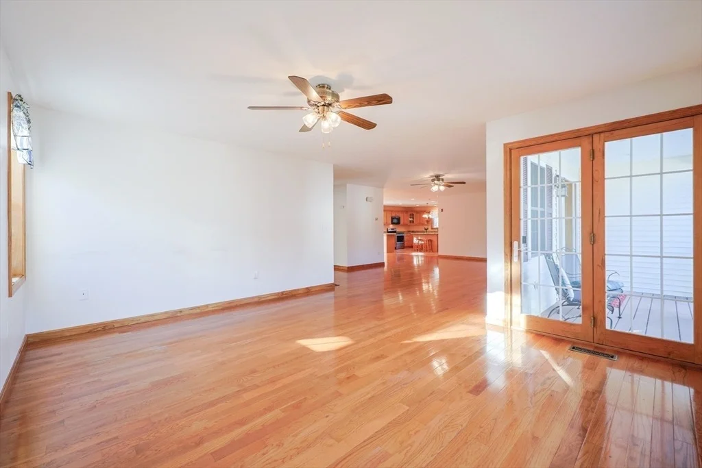 Photo of 1380 North Brookfield Rd