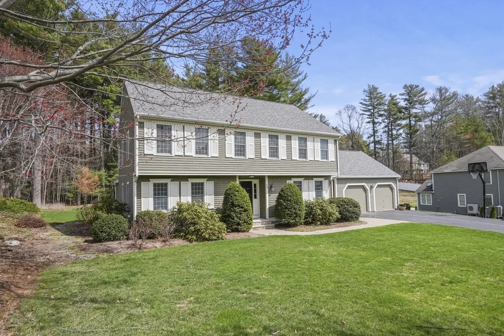 Photo of 26 Thaddeus Mason Road