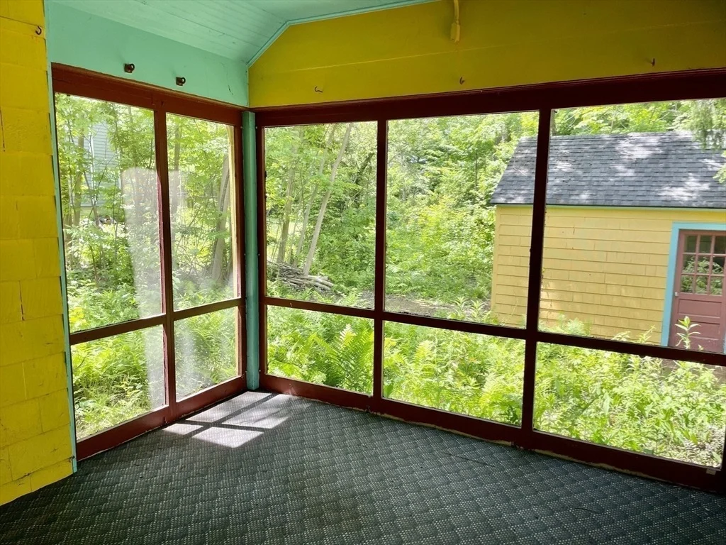 Photo of 102 Farview Way
