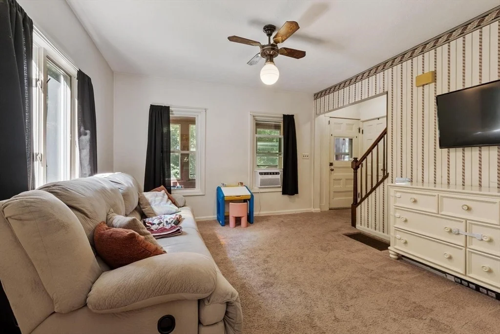 Photo of 2 Williams Street