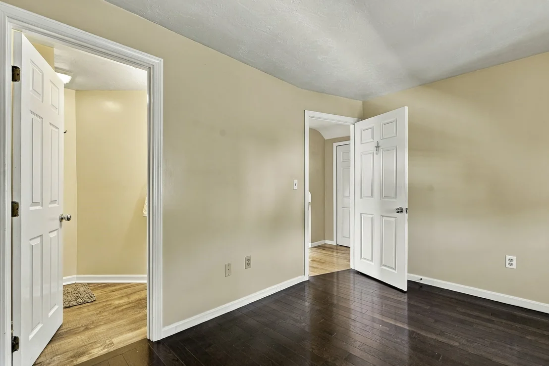 Photo of 102 Sunderland Rd