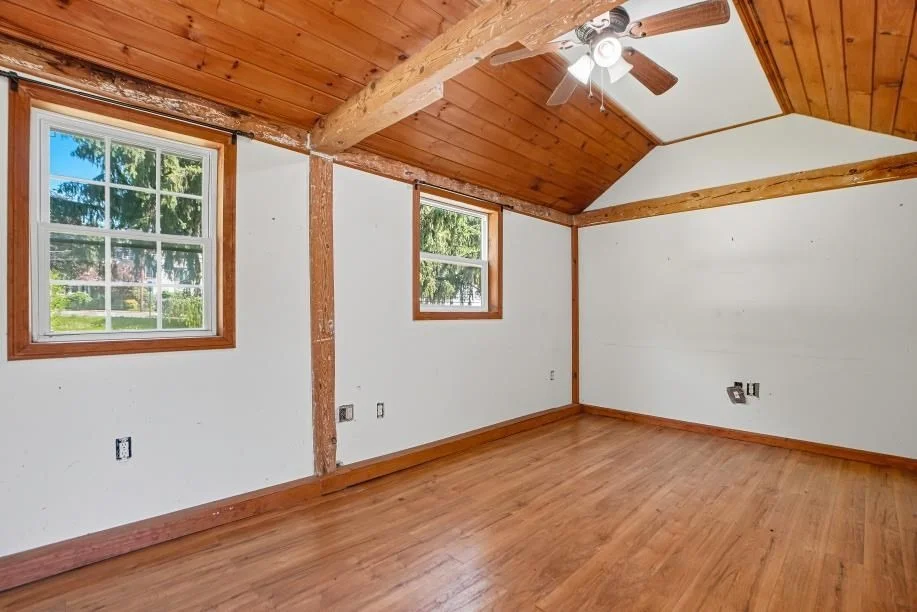 Photo of 5 Pleasant St