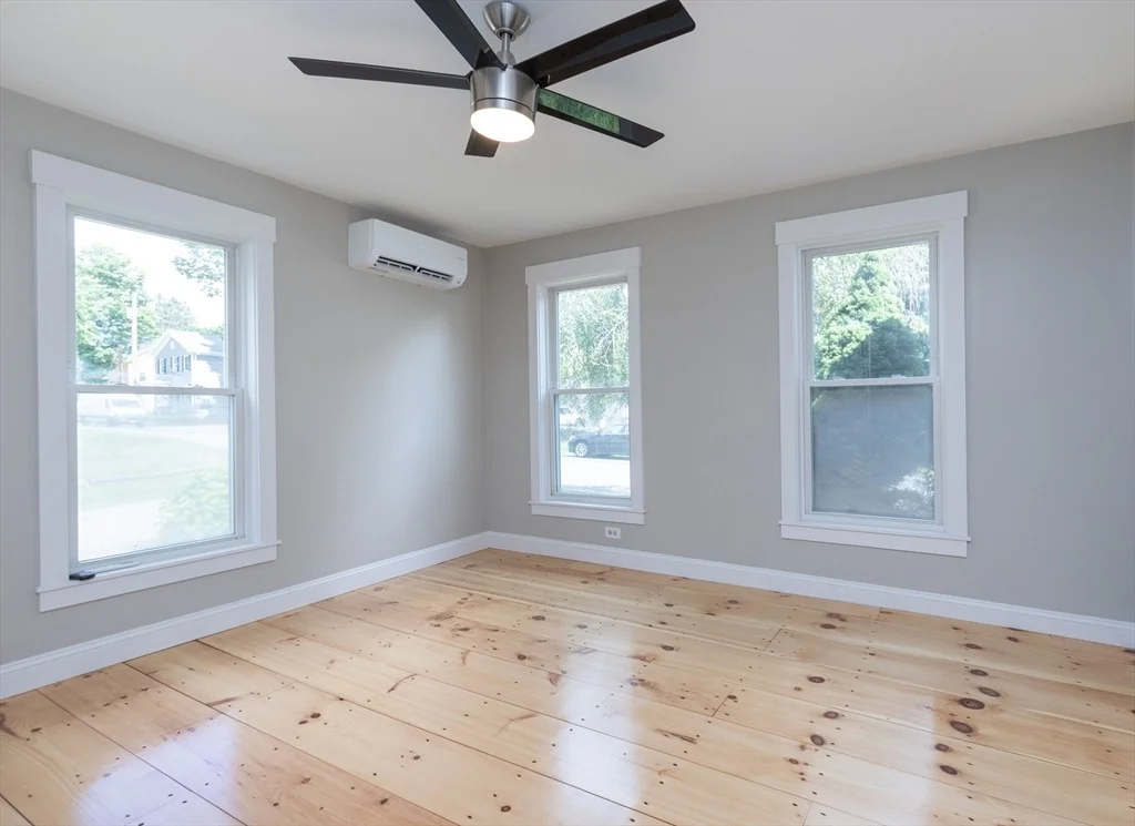 Photo of 5 Irving St