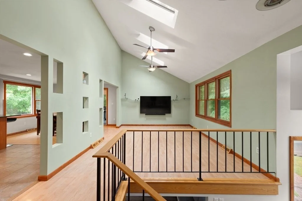 Photo of 1 Savel Ln