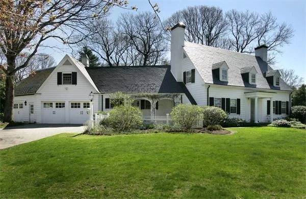 Photo of 160 Laurel Rd