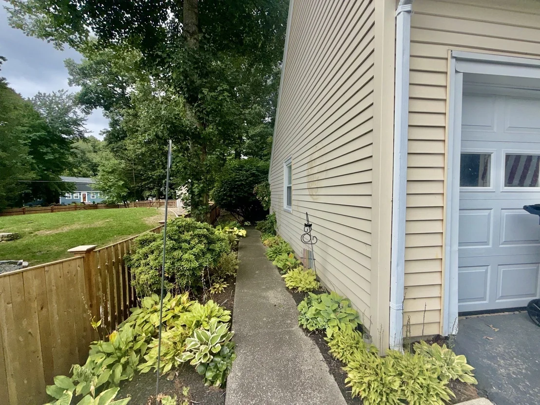 Photo of 130 Central St