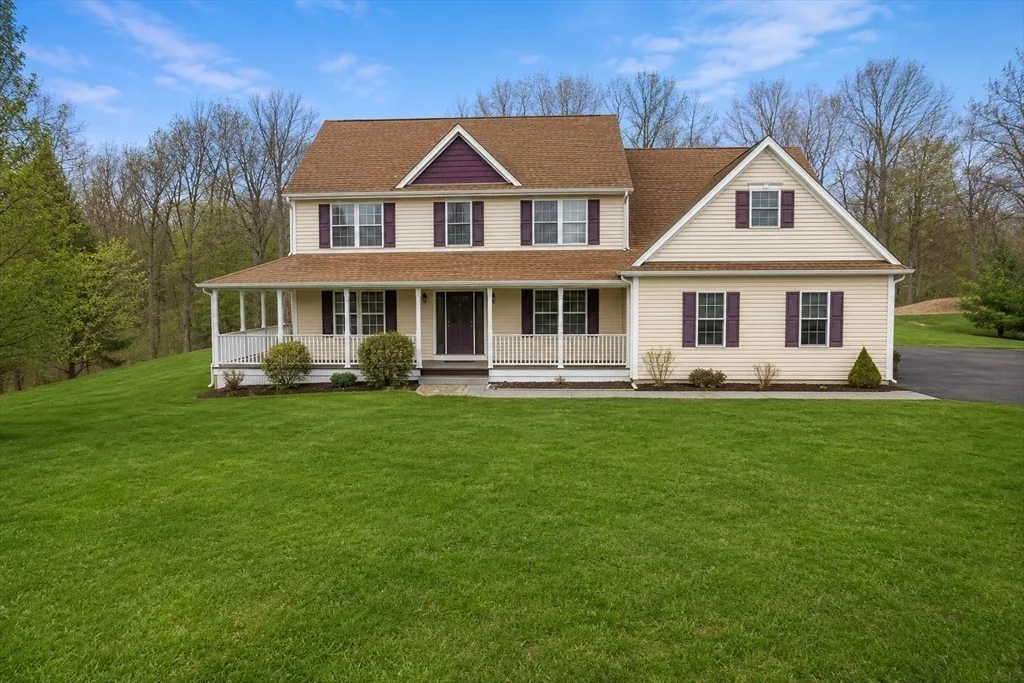 Photo of 226 Tower Hill Rd