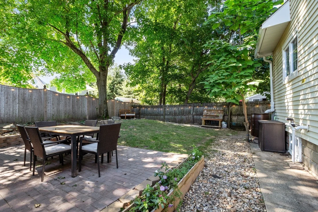 Photo of 4 Stone Avenue