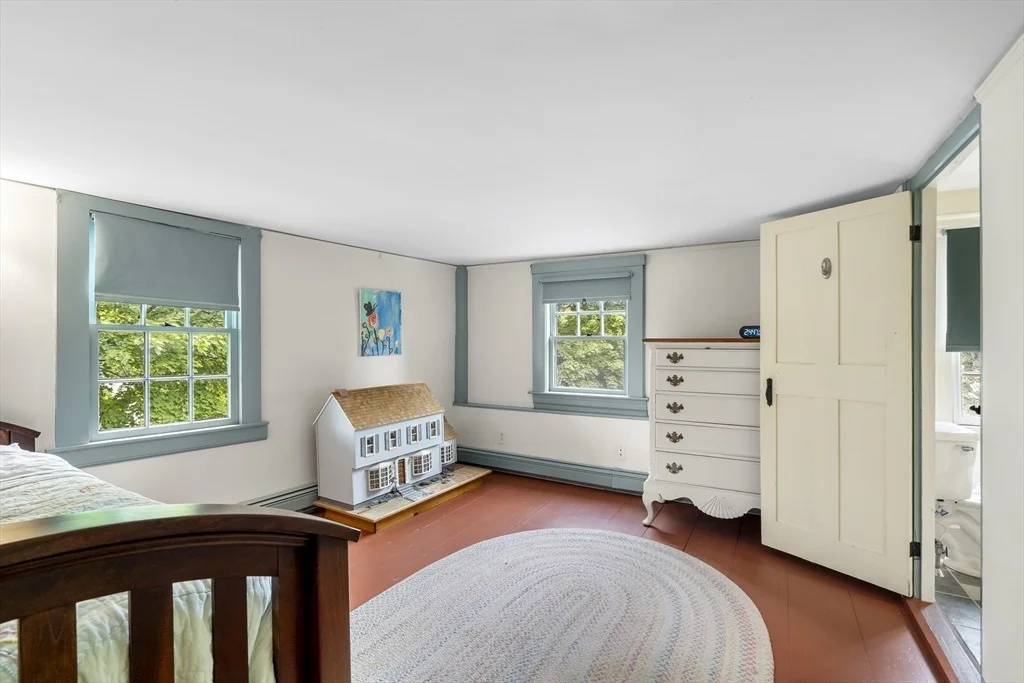 Photo of 50 Kendall Rd
