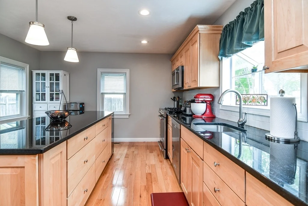Photo of 4 Maple Street