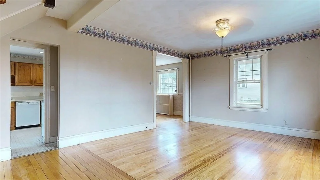 Photo of 120 Hillcroft Ave
