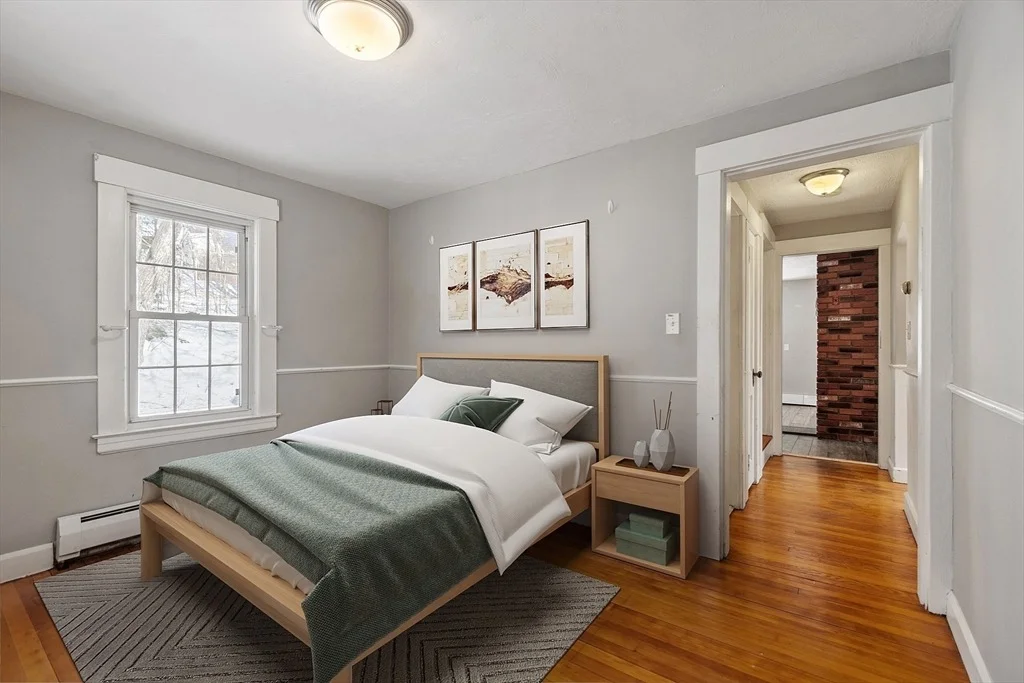 Photo of 594 Betty Spring Rd