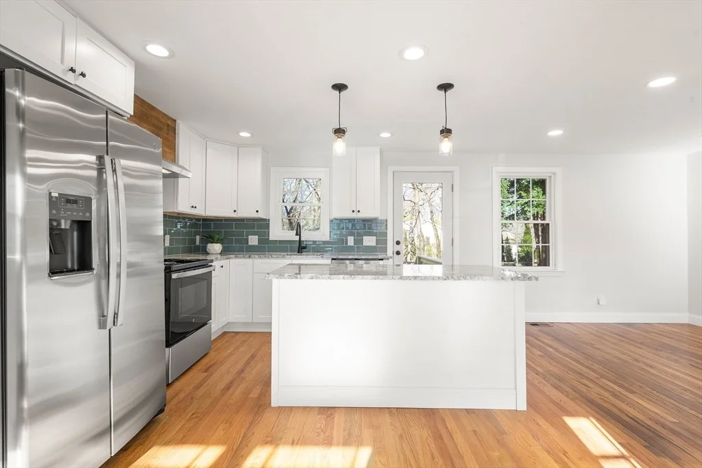 Photo of 48 Beeler Avenue