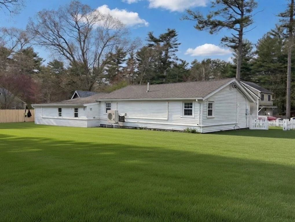 Photo of 43 Buttonwood Road
