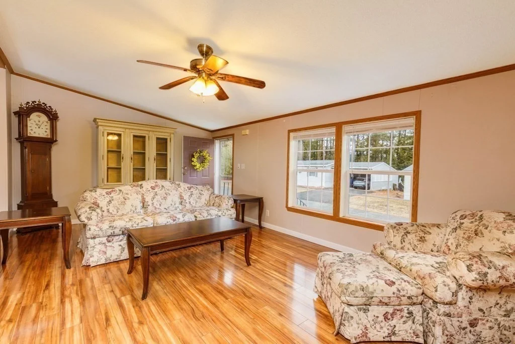 Photo of 90 Earl Drive