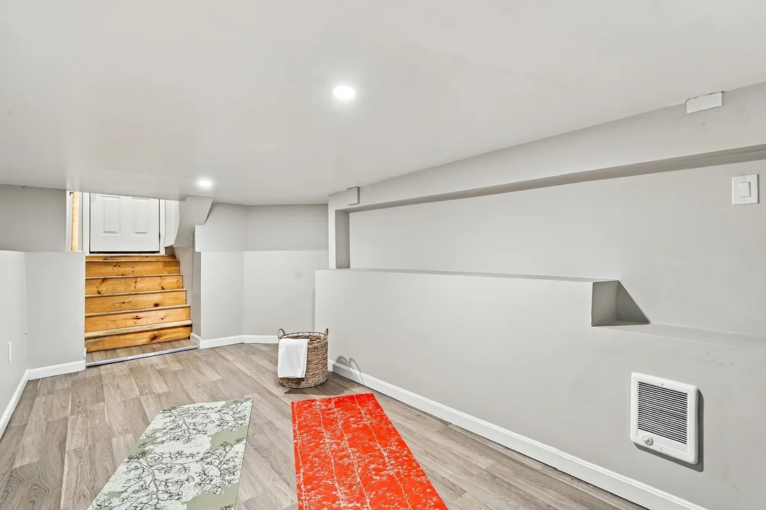 Photo of 8 Rangeway