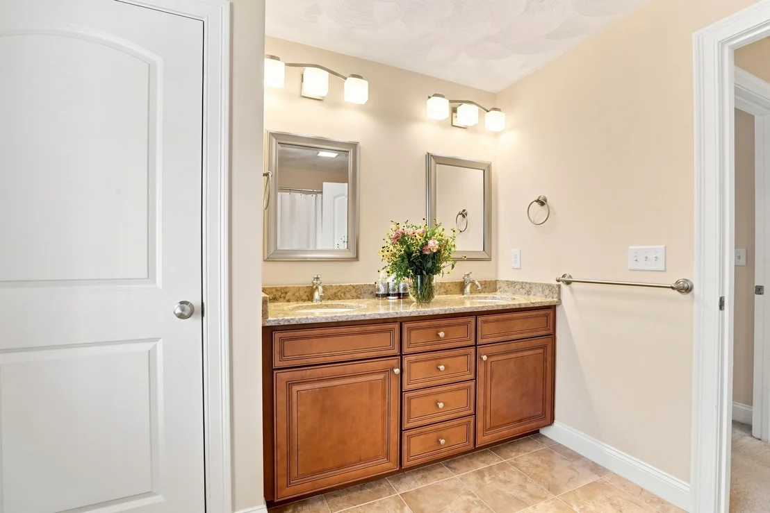 Photo of 9 Forbes Rd