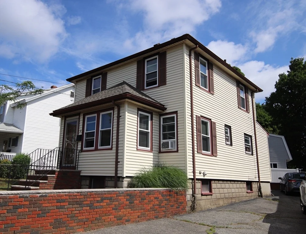 Photo of 14 Ballard St.