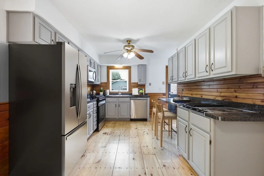 Photo of 125 Glendale Cir