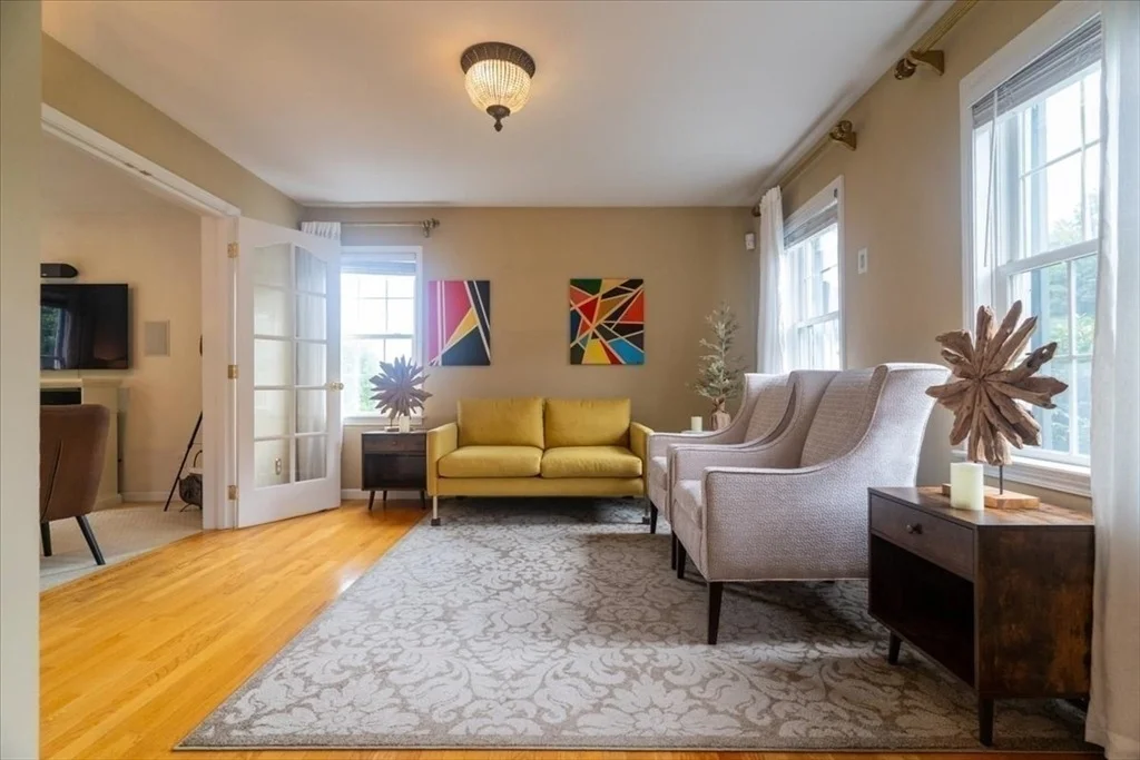 Photo of 82 Hammersmith Dr.