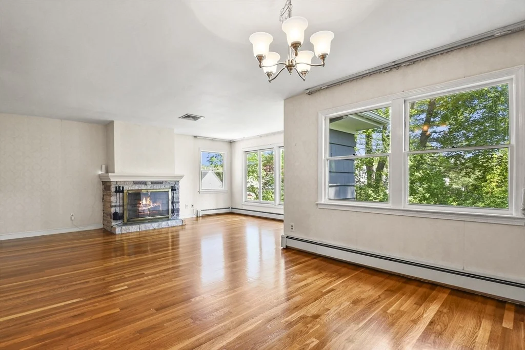 Photo of 16 Chilton Rd