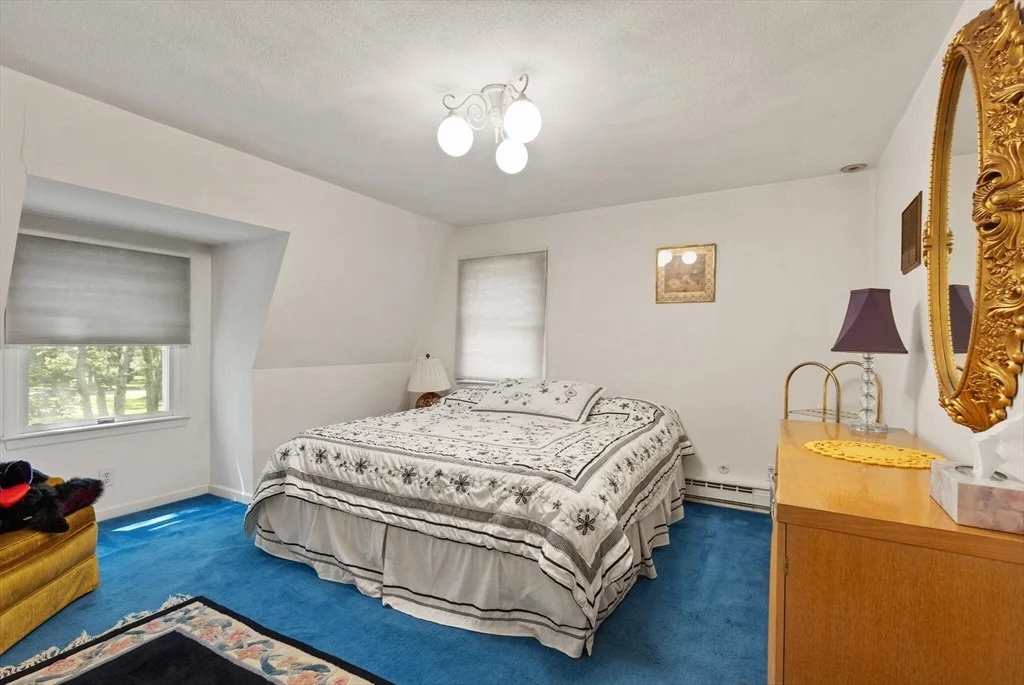 Photo of 166 Prides Crossing