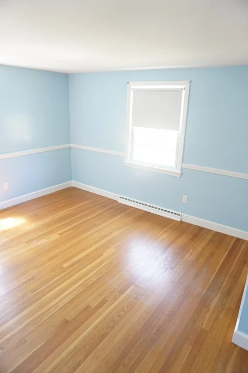 Photo of 40 Miriam Ln