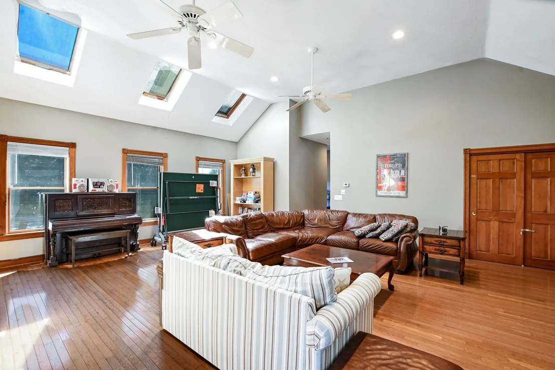Photo of 35 Bursley Path