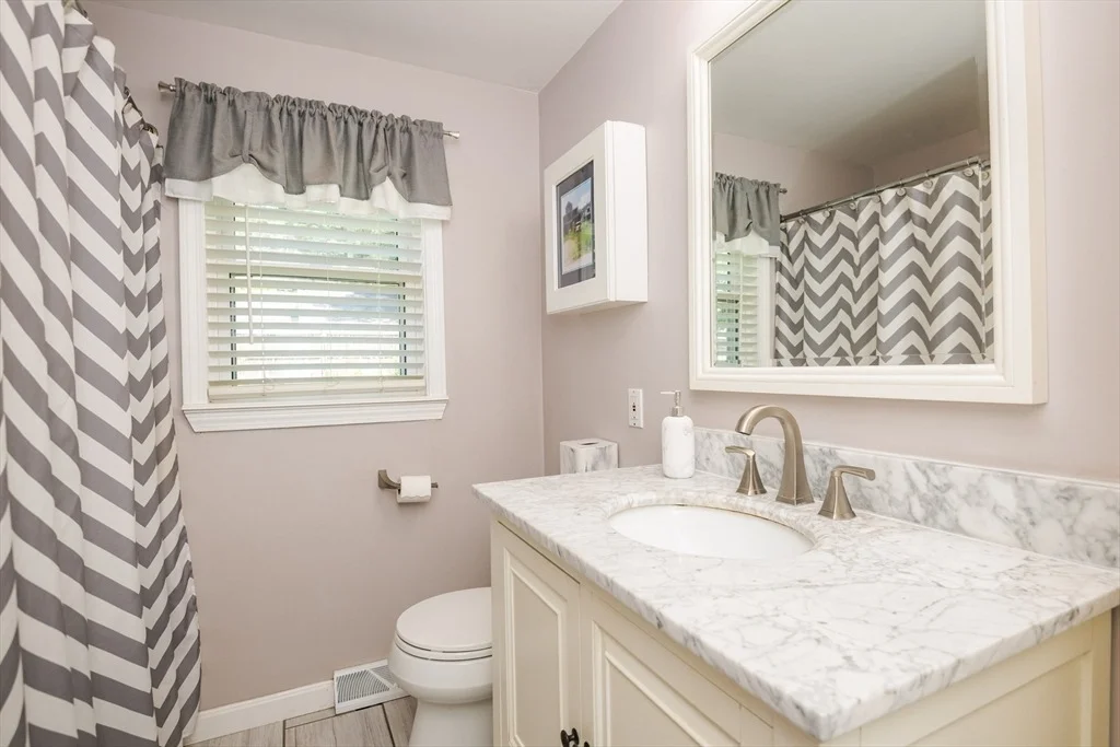 Photo of 47 Sharon Rd