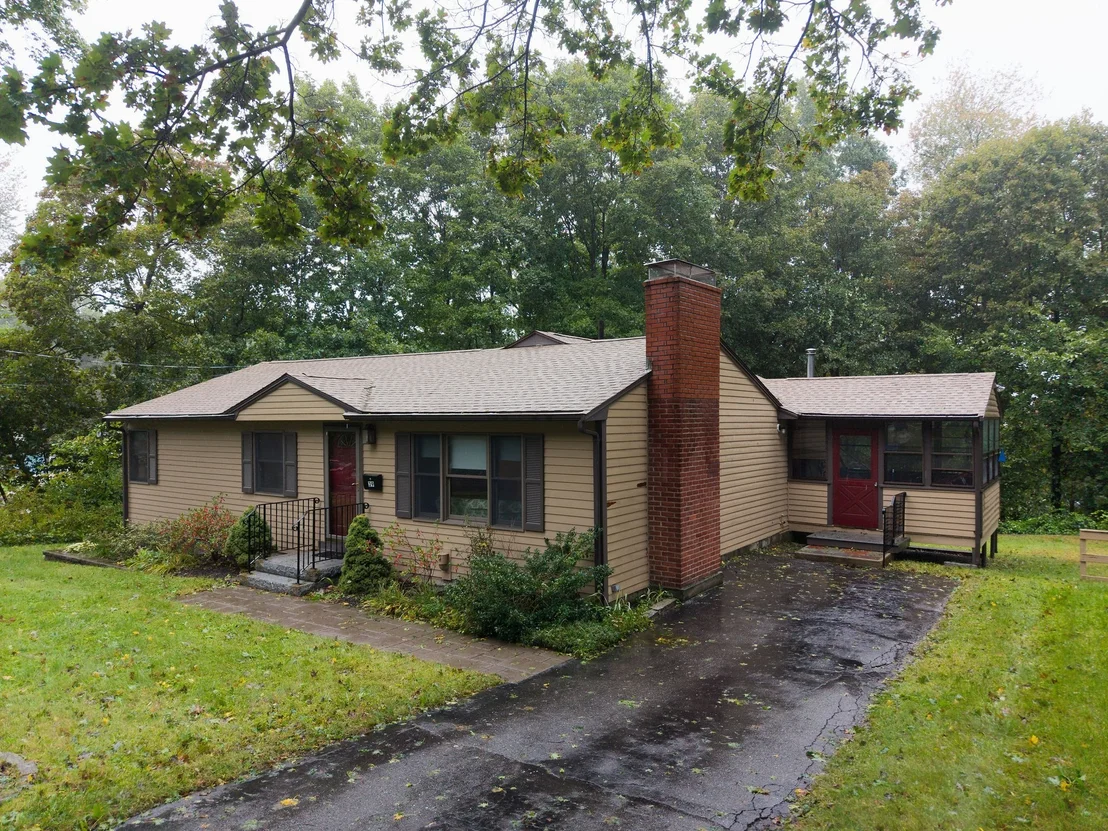 Photo of 39 Curley Drive