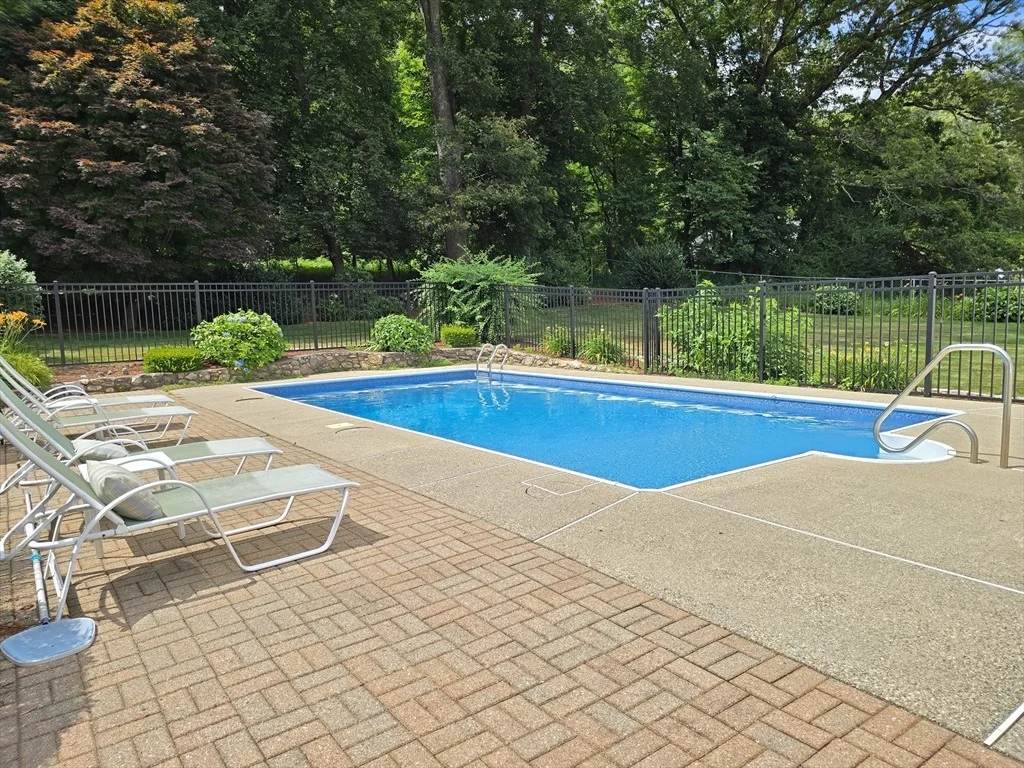 Photo of 42 Wayside Ln