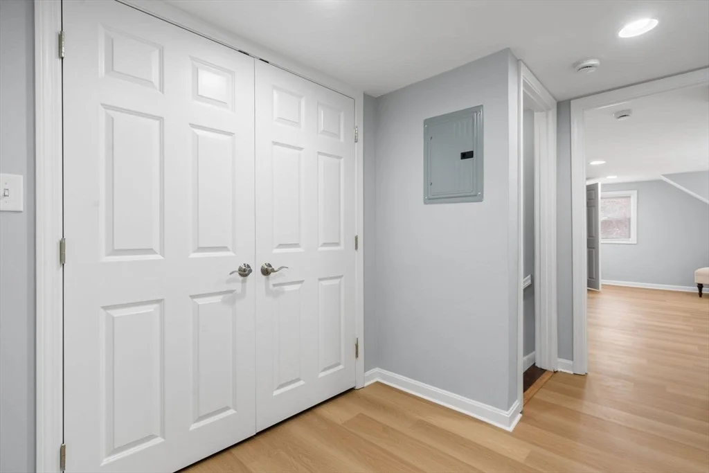 Photo of 98 West St.