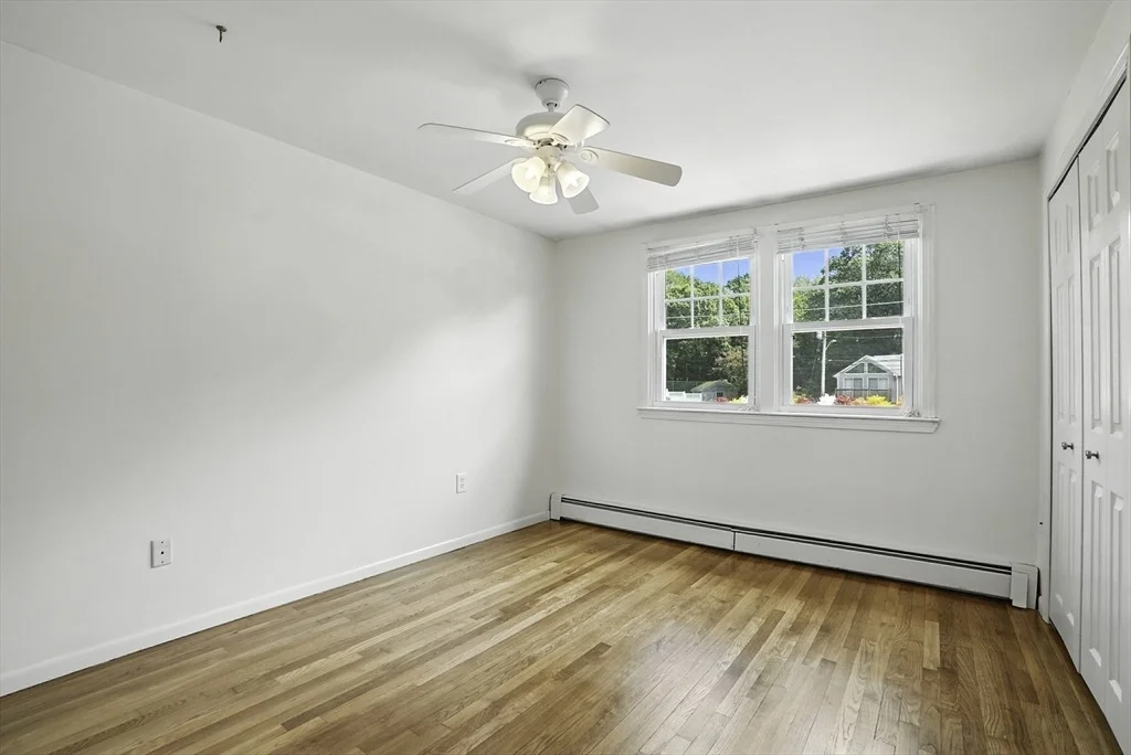 Photo of 10 Diantonio Dr