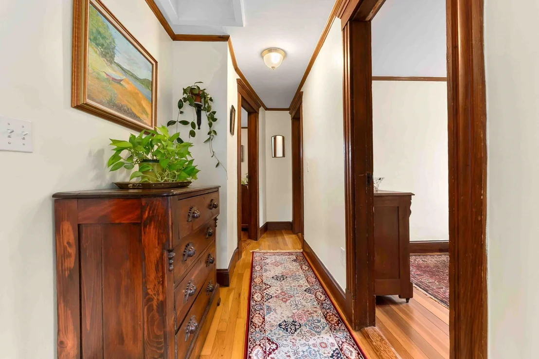 Photo of 5 Walcott Rd