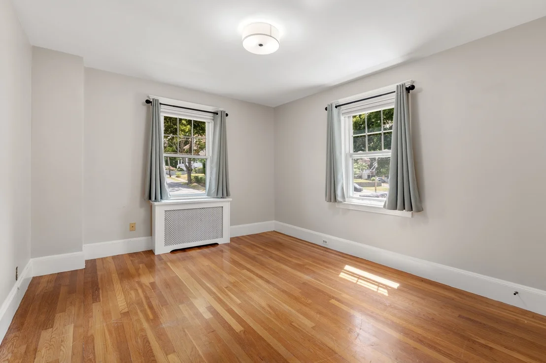 Photo of 1200 Brook Road