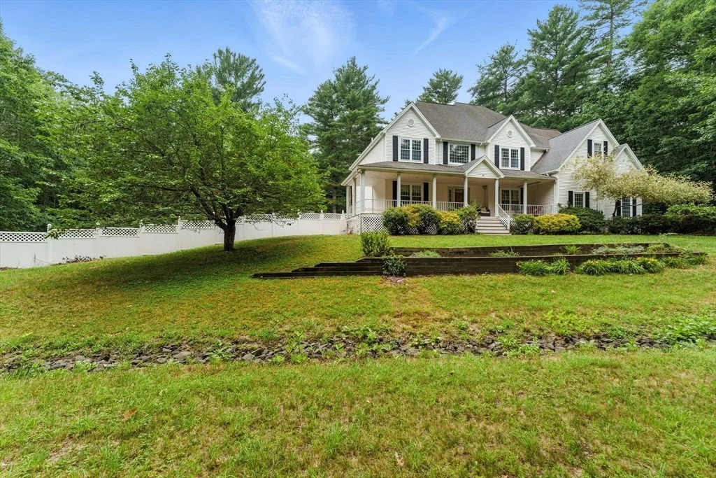 Photo of 7 Morse Dr