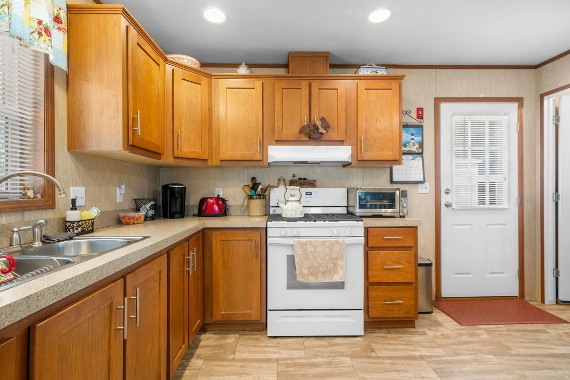 Photo of 12 Tamarack Pl
