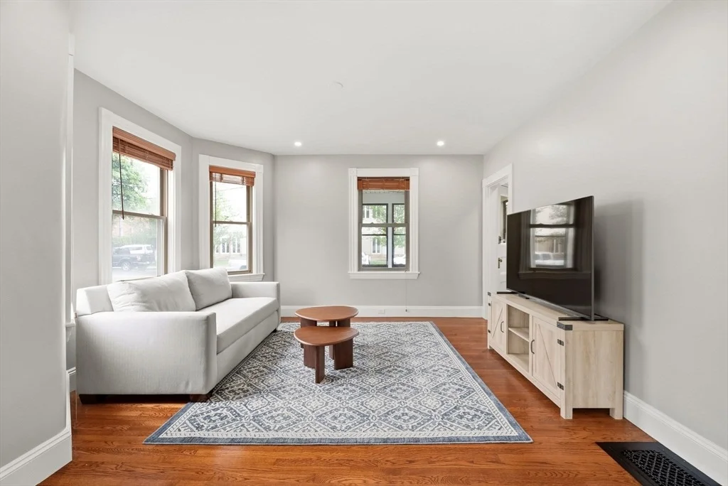 Photo of 309 Hillside Avenue