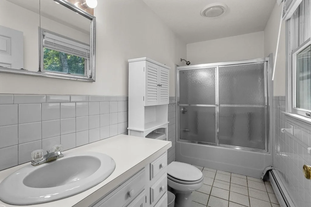 Photo of 25 Manor Way