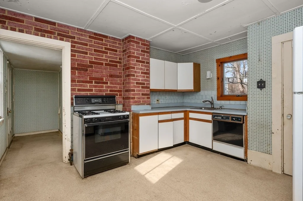 Photo of 235 Arlington St