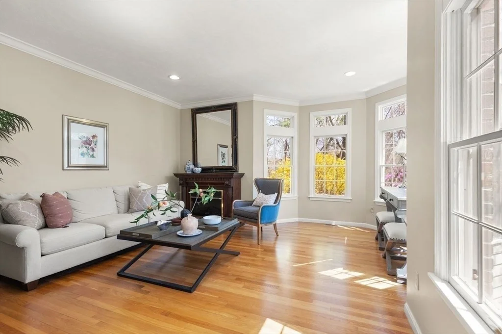 Photo of 7 Dry Pond Rd