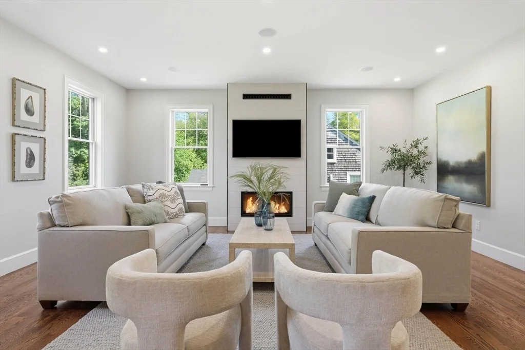 Photo of 131 Maple Street