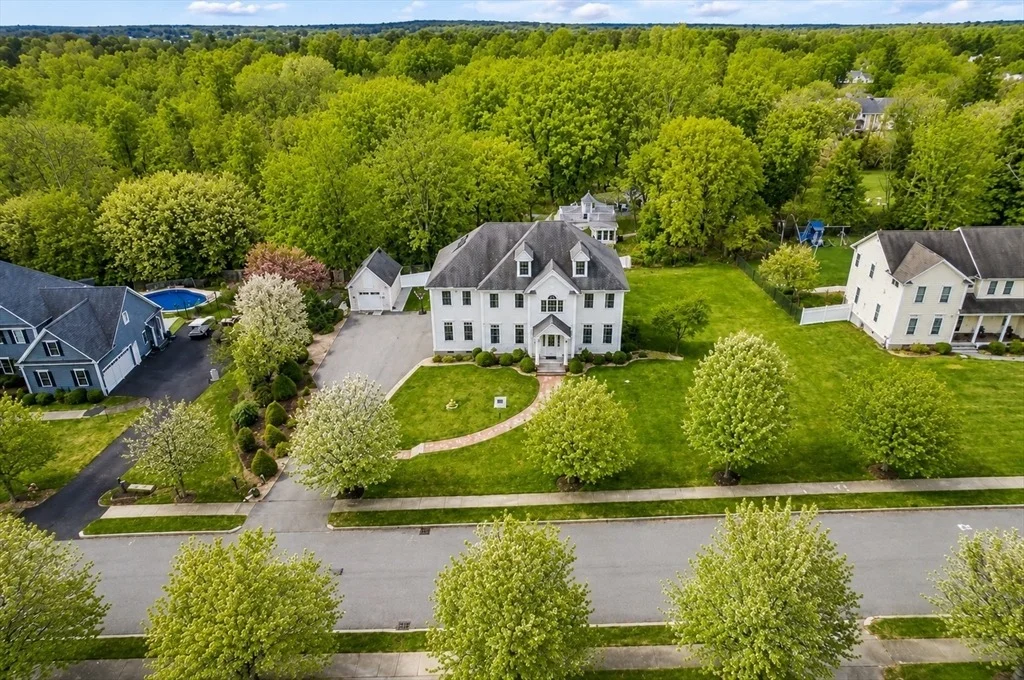Photo of 3 Great Acres Dr