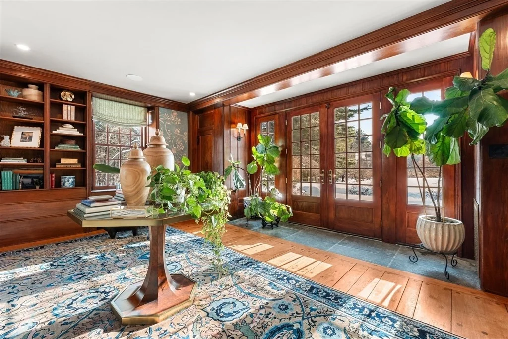 Photo of 55 Willow Street