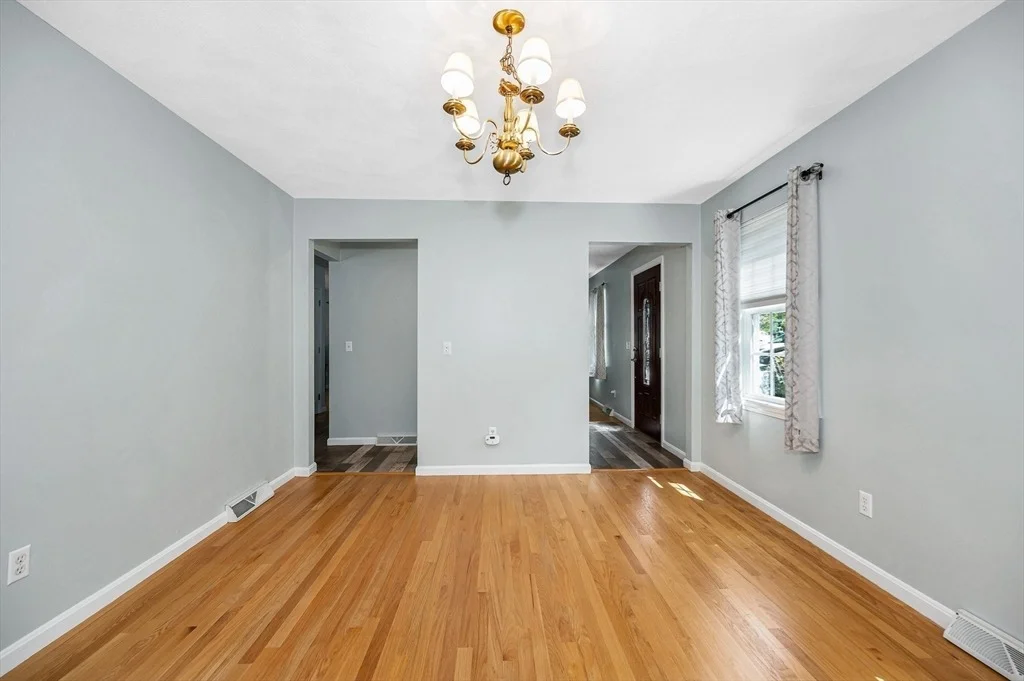 Photo of 218 Acropolis Road