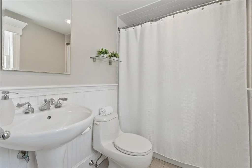 Photo of 82 Ash St